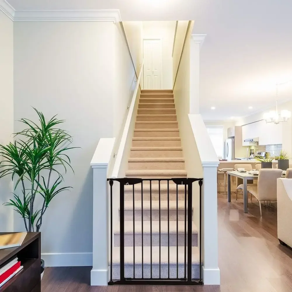 6-panelowa, regulowana, bardzo – Baby Gate Extra Wide recenzja i cena